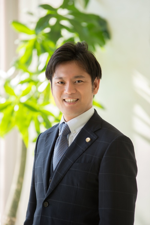 担当弁護士:【三原市】山根法律会計事務所